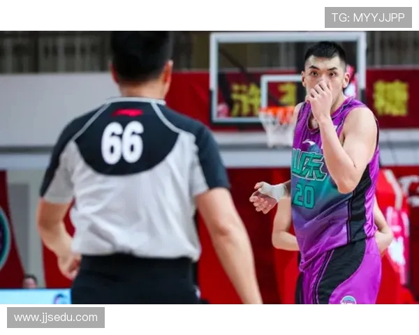 山东队对阵同曦队精彩比赛录像回放分析与精彩瞬间回顾